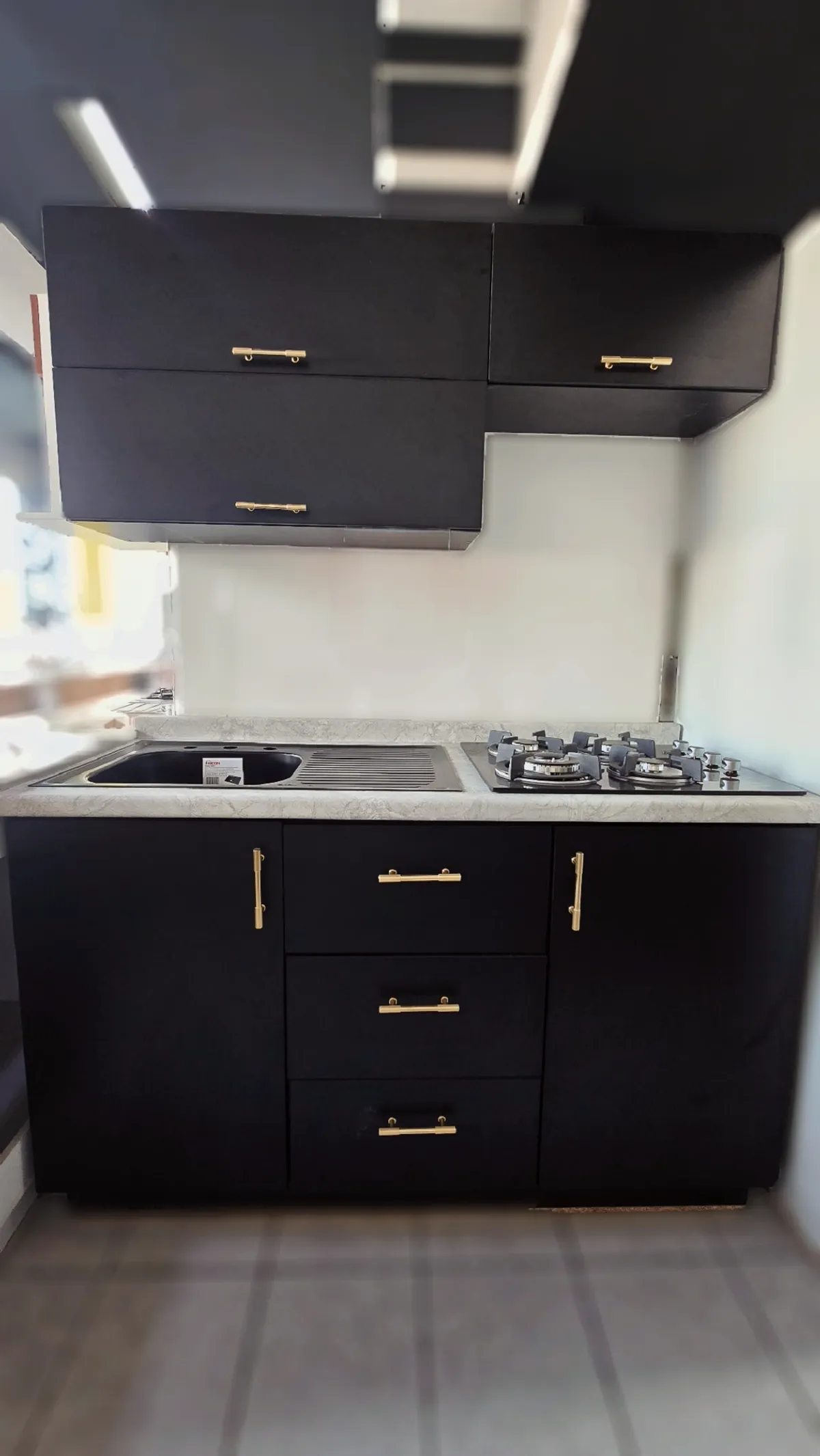 Cocina París — Negro